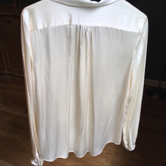 Lauren Ralph Lauren 100% Silk Button Down Blouse - Picture 4 of 8